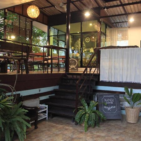 น่านฟ้าชลธีรีสอร์ท Nanfachonlathi Resort Extérieur photo